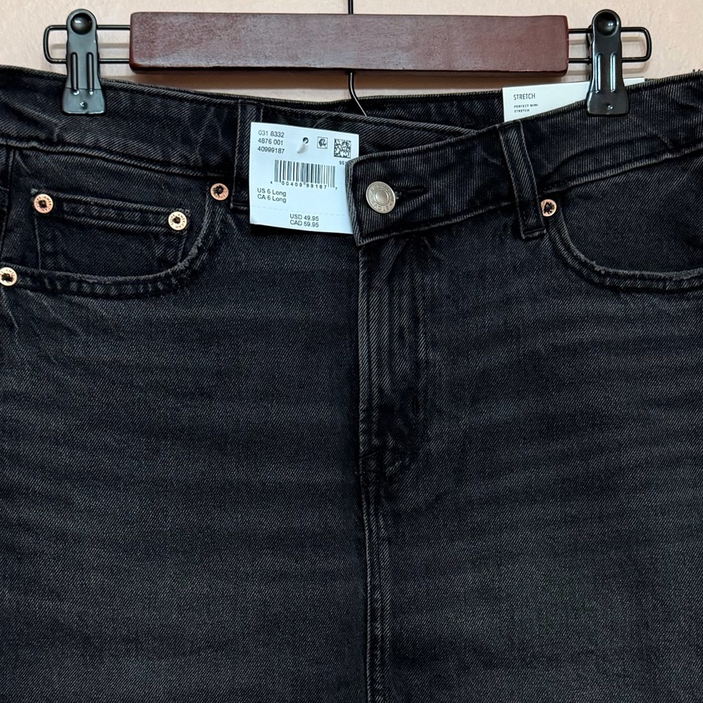 American Eagle Stretch High-Waisted Perfect Denim Mini Skirt - Picture 2 of 5